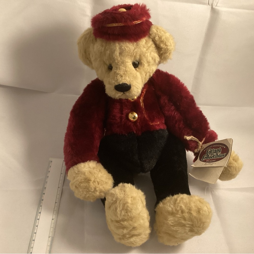 Vintage Cottage Collectibles Ganz Bellhop Bear Plush 14" Yes No Sue Coe 1999